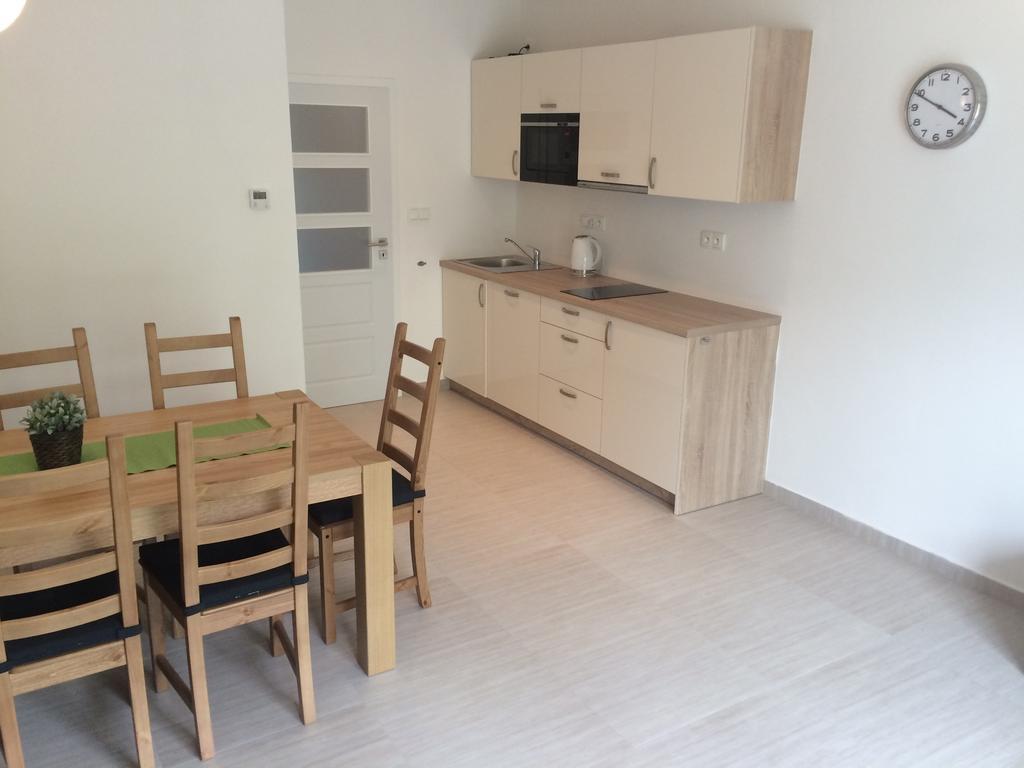 Apartmany Hlohovec Exteriör bild