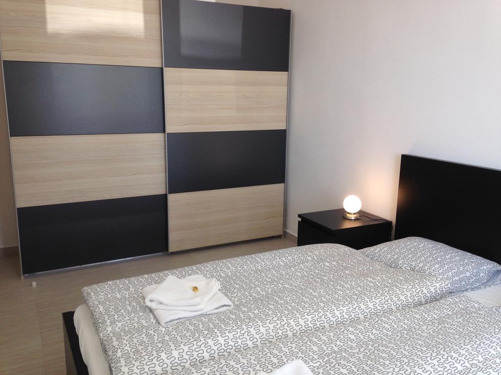 Apartmany Hlohovec Exteriör bild